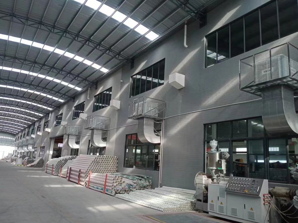 蒸發(fā)式環(huán)保空調(diào)廠房車間降溫通風(fēng)工程案例.jpg